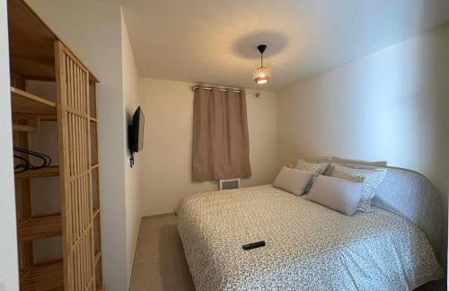 La cahuete Maison neuve, borne électrique, terrain de boules, jardin clos privé - Foto 21