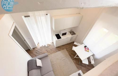 Basovizza 3 Angelica Tirabora Short Rent - Foto 5