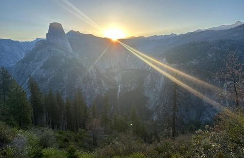 Mariposa Grove Creekside Retreat - To be featured on STAYCATION on the Destination Channel in 2026! - Foto 30