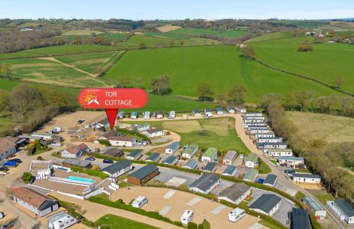 Tor Cottage -No Commercial Sign written Vehicles, Private Hot Tub , 2 Dogs Max,Fishing Nearby & Communal Swimming Pool ,Pool open April to September - Foto 38