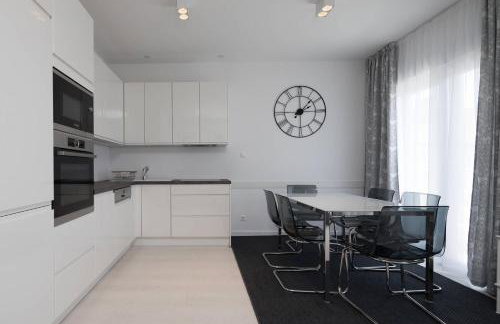 S Luxury Apartments - Photo 30