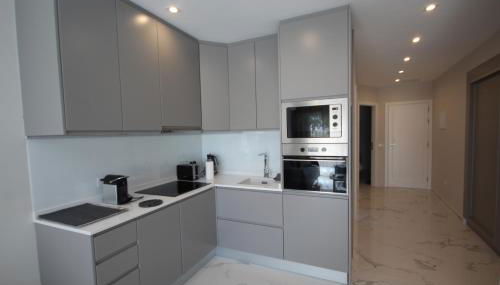 Luxury Apartments in first beach line with pool - Foto 5