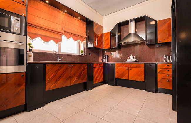 Steps to the Beach Spacious Home-Parking - Foto 19