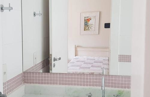 Casa alto padrão na Ferradura em condomínio com piscina privativa - Foto 42