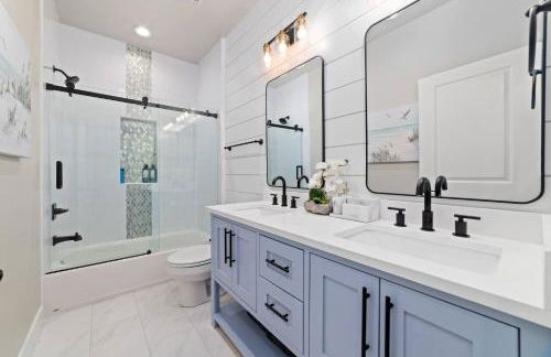 Heated Pool & Spa! Close To The Beach! - Photo 36