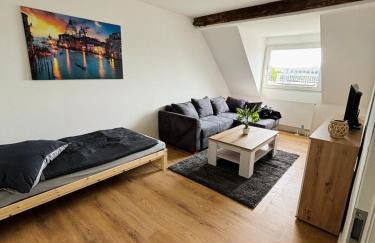 Apartment- Kernsaniert-Düsseldorf Bilk - Foto 2