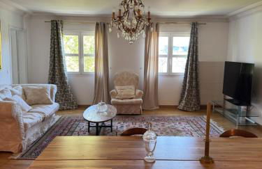 Calme et élégance au cœur de Tours - Photo 1