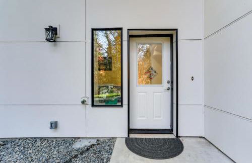 Modern Bellevue Home 10 Mi to Downtown Seattle! - Foto 25