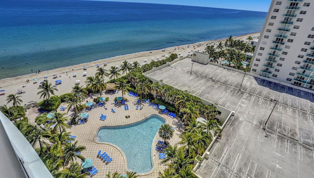 15th-Floor Luxury 1BR at Lyfe Resort with Ocean View - Foto 3, Habitación