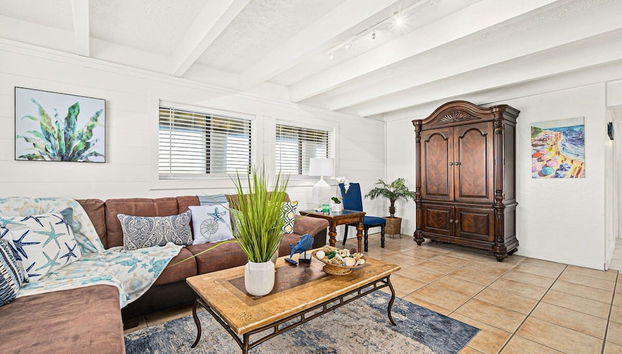 Pelican Beach Private Ocean Front Beach House- Sleeps 10 Bring Your Surf Boards - Foto 5, Habitación