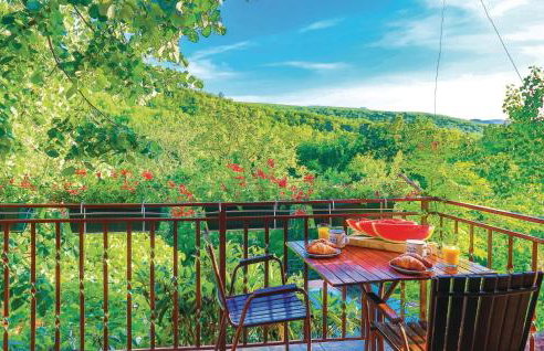 Two-Bedroom Holiday Home In Trilj - Photo 5