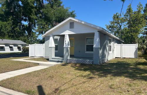 Tropical 3bed 2bath Lakeland Home on corner lot - Foto 36