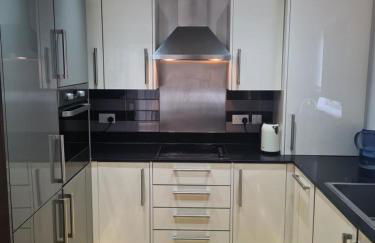 little hideout, Luxury Apartment - Photo 11