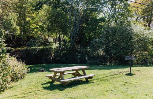 Oak Haven Condo - Downtown Blowing Rock Fully Stocked with 2 King Beds - Foto 34