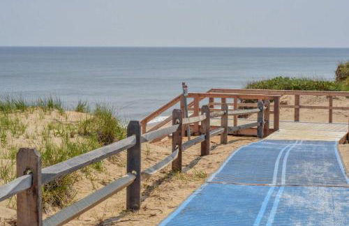 5 Min to Beach Yard w Fire Pit - Foto 37