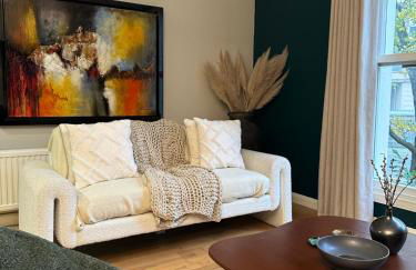 W9 Gem Stylish 2 Bed Flat - Photo 3