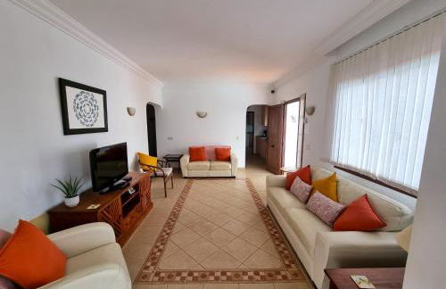 Casa Lagarto heated pool aircon central Playa Blanca - Foto 3