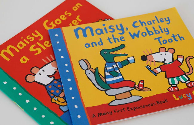 Gorgeous Home for 12 - Walk to Beach - Sea View - Photo 28