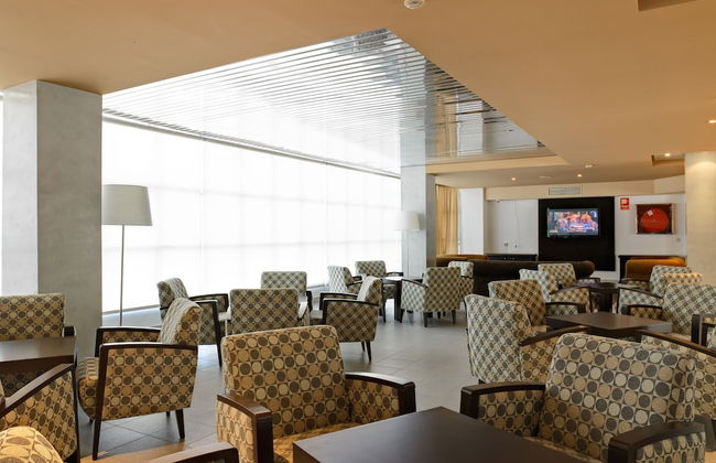 Protur Vista Badía Aparthotel - Photo 39