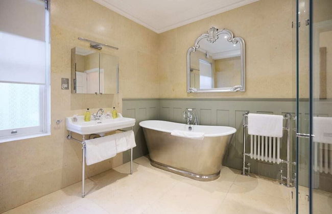 The Belsize Park Place - Charming 6bdr Home With Garden - Foto 23