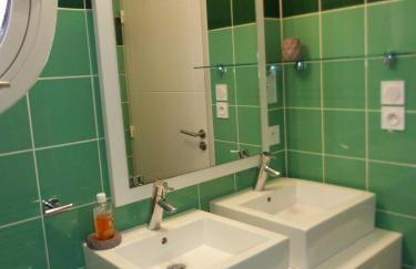 Appartement familial dans un château avec piscine chauffée, proche plages et sites du Golfe du Morbihan - Foto 10