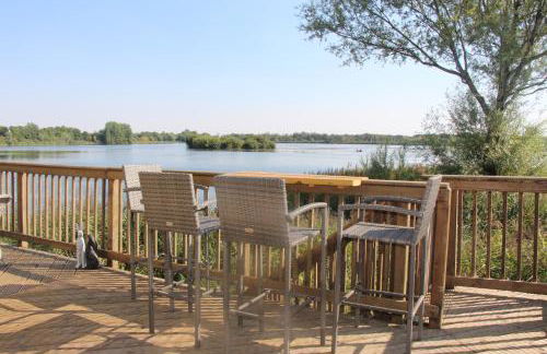 Coot Cottage - holiday house with fantastic lake views - Foto 15