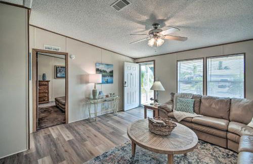 Sunny Waterfront Welaka Home with Private Dock! - Foto 5