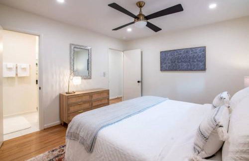 Luxurious Retreat with Stunning Views Sleeps 16) - Foto 9