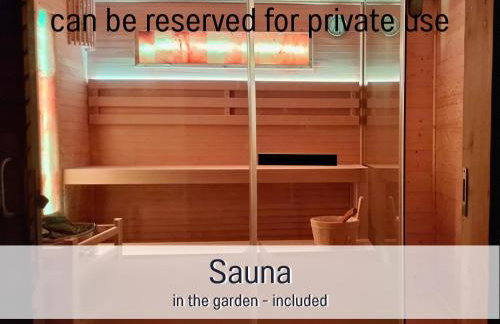 Baham-Apartment Nuernberg - including hot tub, sauna, massage chair, roof terrace, barbecue - metro 15 min, exhibition center 8 min walk - Foto 22