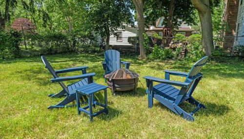 5bd Movie Theater - 7mins to UND - Backyard BBQ - Foto 4, Garden view