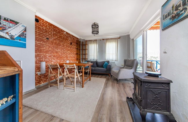 Sea View Cozy House With BBQ and Garden in Bodrum - Photo 9