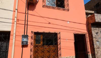 AmazHost - Casa Rosa com Split, Wi-Fi 700 Mb e Água Quente - Foto 5