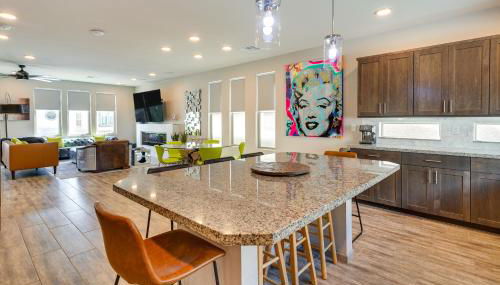 Las Vegas Home with Terrace about 10 Mi to the Strip! - Foto 2