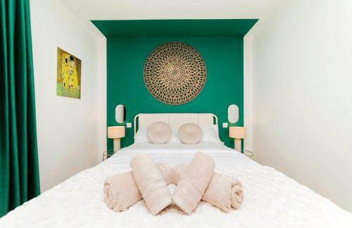 Aurora Stays by Charming - Parking cubierto gratis - Foto 6