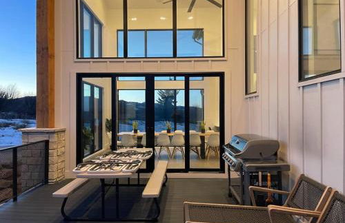 Skybridge Bear Lake Sleeps 61-75 with condo add-on - Foto 53