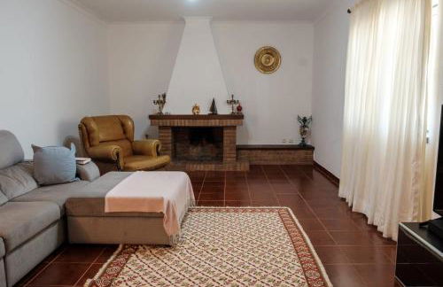 Casa da Alegria - Piscina, Sala de Jogos, 4 Quartos - Foto 30