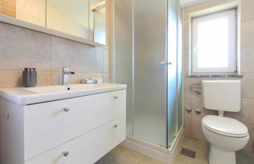 Wonderful villa wit pool surrounded by nature, high level of privacy a few minutes to the beach and town center by car by WiiBuk - Foto 26