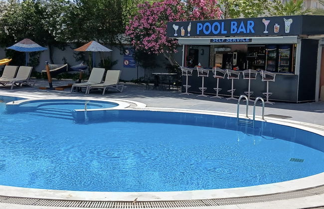 Golden Moon Apartments - Foto 13