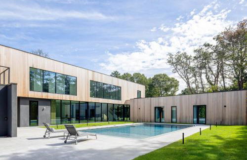 Blue Jay Villa by Rove Travel - Luxe Home with Pool - Foto 1