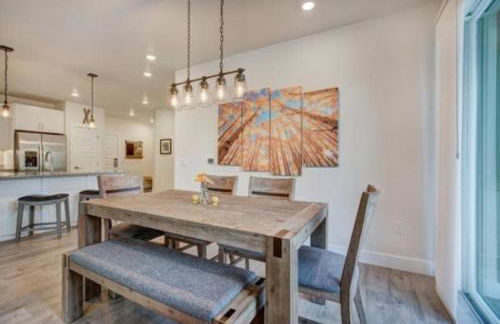 Clearwater Lofts - New! Modern 2 Bedroom Near Keystone Lake - Foto 28