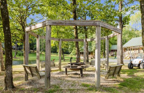 Cozy Lakeside Escape near Hot Springs - Foto 19