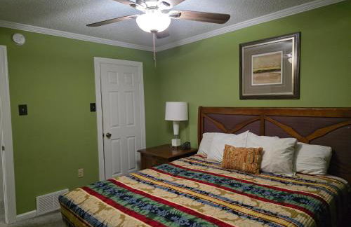 6BR in Suburban area close to Freeway and Galeria - Foto 33