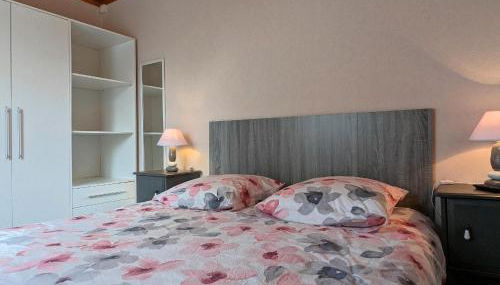 Chalet confortable à Pesmes avec terrasse privative - FR-1-583-477 - Foto 5