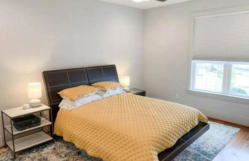 City View- near Downtown, Capital, NC State - Foto 3