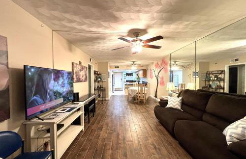 Bayshore Yatch Tennis Condo 2br 3 beds, Walking Distance to Beautiful Quite Beach - Foto 4