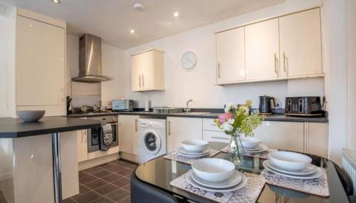 No 2 Mansfield - Photo 2