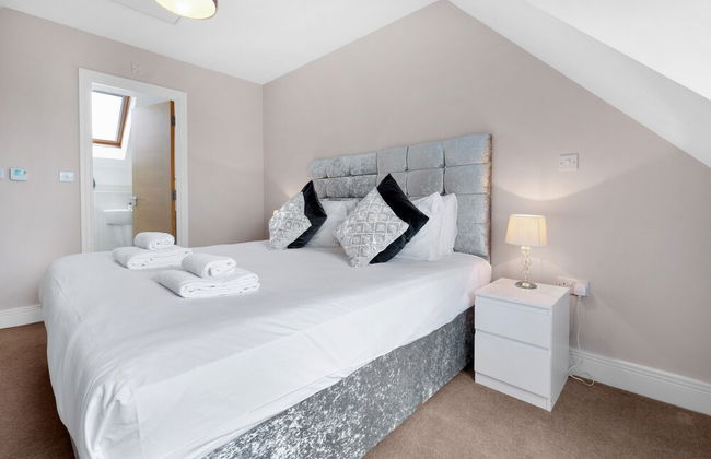 London Heathrow Living Holywell Serviced Houses - Photo 51