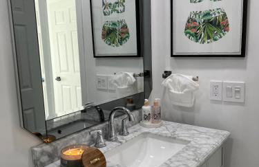 Ritzy Little House - Foto 57