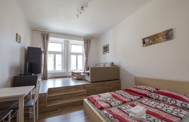 Downtown Apartments Prague - Photo 37