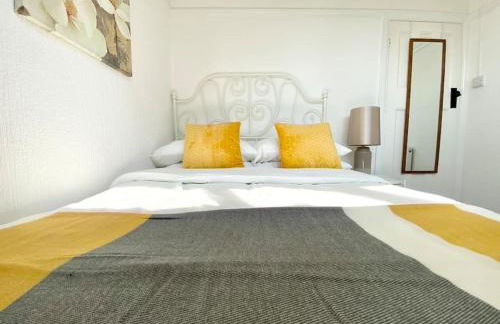 Charming Seaside Cottage in Leigh-on-Sea - Foto 8